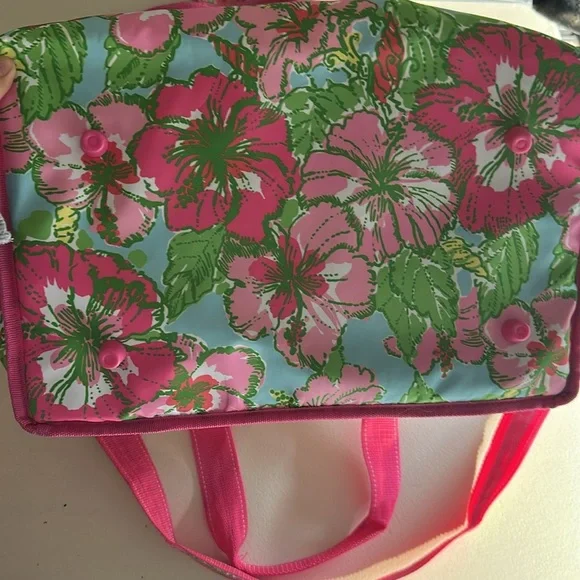 Lily Pulitzer - Picture 4 of 7